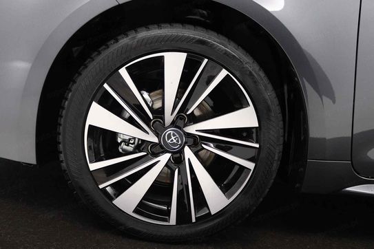 Toyota Corolla Style 1.8 Hybrid