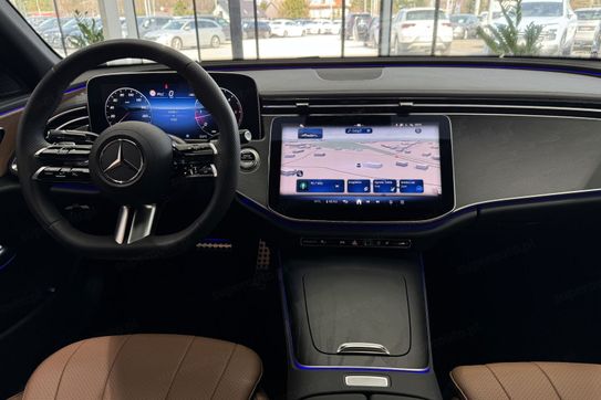 Mercedes E Klasa 220 d mHEV 4-Matic AMG 9G-Tronic