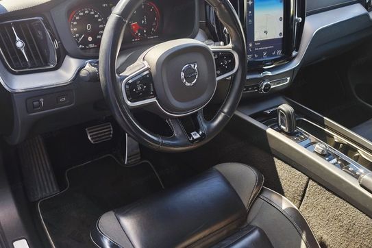 Volvo XC60 B5 D AWD R-Design aut