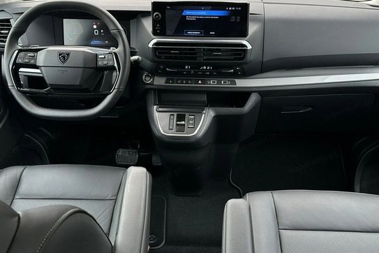 Peugeot Traveller 2.0 Business VIP