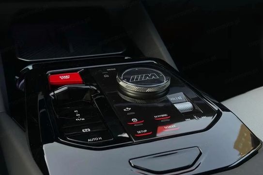BMW Seria 5 M5