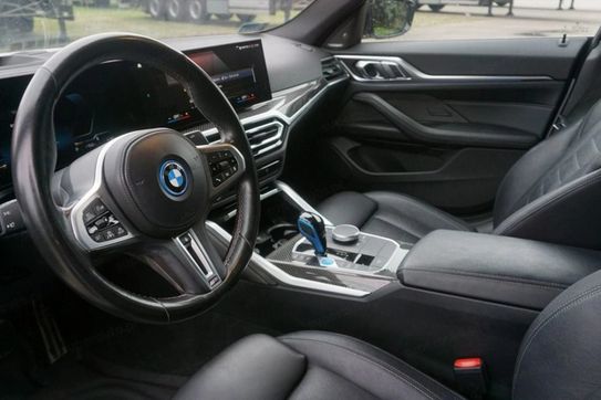 BMW i4 80.7kWh M50