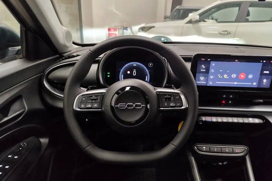 Fiat 600 1.2 Turbo Hybrid eDCT