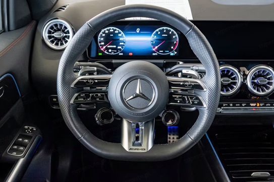 Mercedes GLA AMG 35 4-Matic