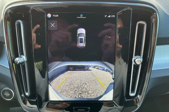Volvo XC40 B3 Plus Dark