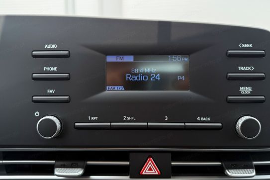 Hyundai Elantra 1.6 Modern CVT