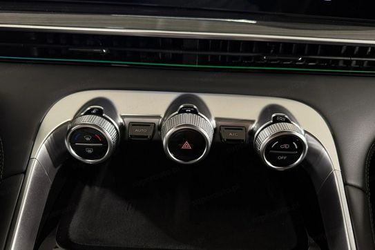 Omoda 9 1.5 Super Hybrid Exclusive AWD