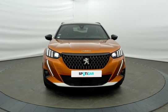 Peugeot 2008 GT 1.2 PureTech EAT8