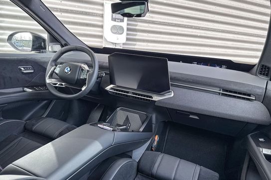 BMW iX3 50 xDrive M Sport
