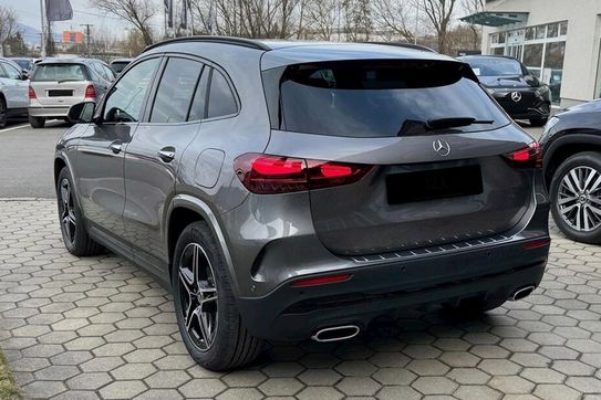 Mercedes GLA 200 AMG Line