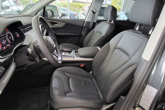 Audi Q7 TDI quattro S Line