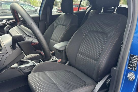 Ford Focus EcoBoost ST-Line X