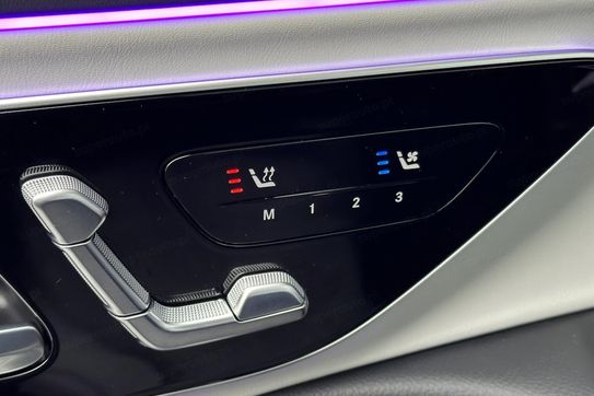 Mercedes Klasa E 220 d  4-Matic AMG