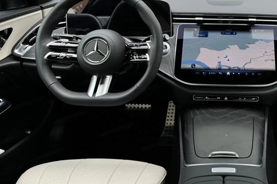 Mercedes Klasa E 220 d AMG