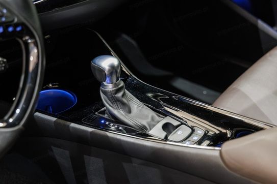 Toyota C-HR 1.8 Hybrid Prestige