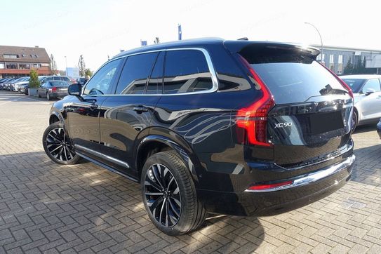 Volvo XC90 T8 AWD Plug-In Hybrid Ultra Bright