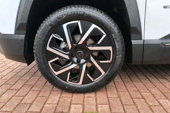Jeep Compass Summit 1.2 e-Hybrid DCT6