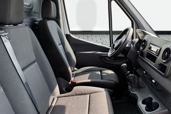 Mercedes Sprinter Long