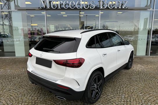 Mercedes GLA 220 4-Matic AMG Line