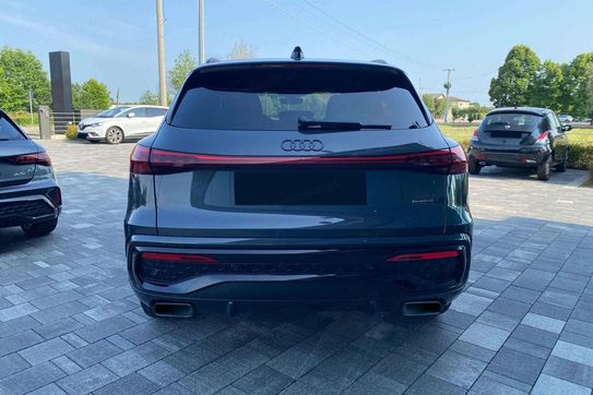 Audi Q5 e-Hybrid quattro