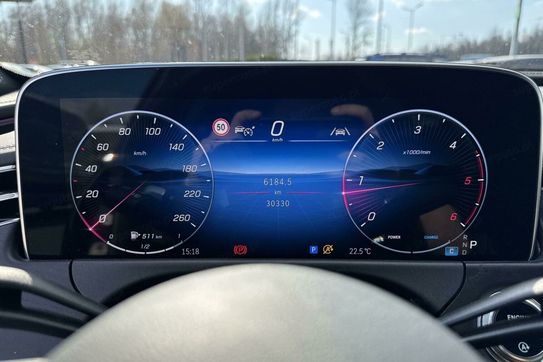 Mercedes Klasa E 220 d 4MATIC AMG Line