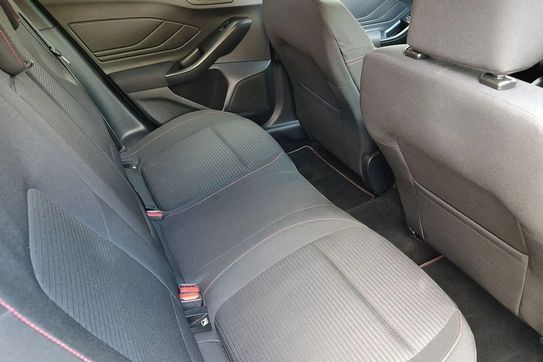 Ford Focus EcoBoost ST-Line X