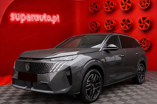 Peugeot 5008 Allure e-DCS6 1.2 mHEV