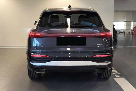 Audi Q5 TFSI quattro advanced