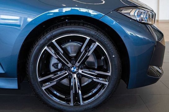 BMW Seria 3 320d xDrive M Sport