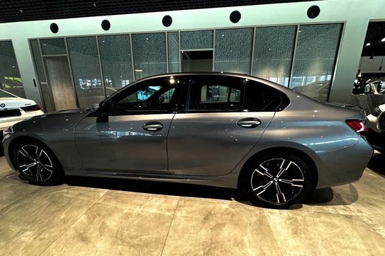 BMW Seria 3 318i M Sport