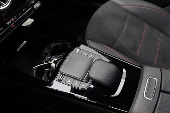 Mercedes CLA Shooting Brake 200 AMG Line
