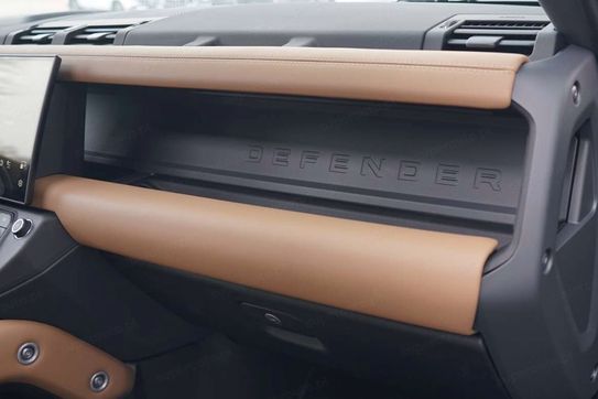 Land Rover Defender 110 3.0 D350 X-Dynamic SE