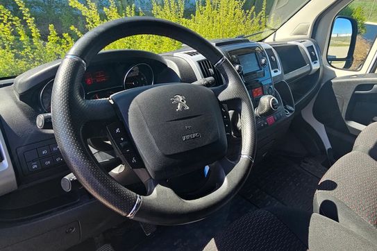 Peugeot Boxer 2.2