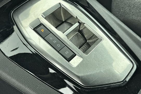 Peugeot 2008 Style 1.2 PureTech EAT8