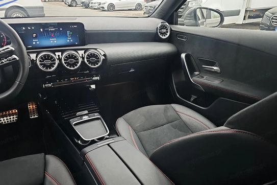 Mercedes Klasa A 200 AMG Line