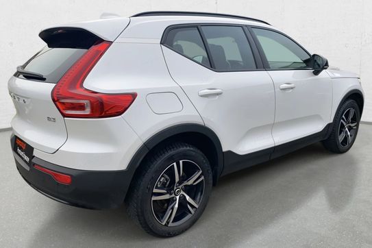 Volvo XC40 B3 Plus Dark