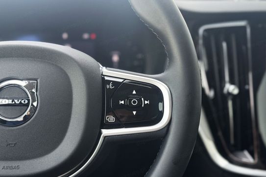 Volvo V60 T6 AWD Plug-In Hybrid Plus Bright aut