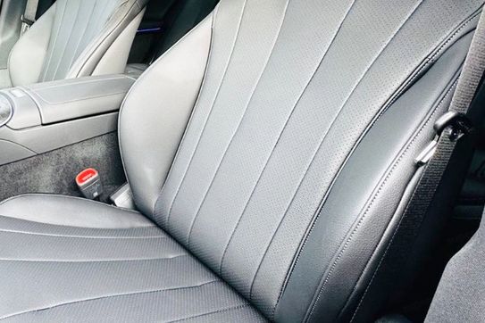 Mercedes Klasa E 220 d 4-Matic AMG