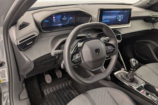 Peugeot 2008 ALLURE 1.2 PureTech
