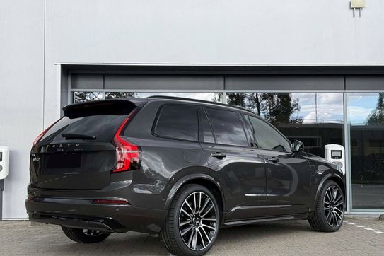 Volvo XC90 B5 AWD Ultra Dark
