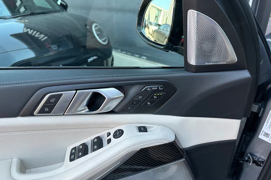 BMW X7 M60i xDrive