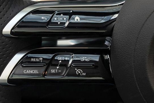 Mercedes Klasa E 220 d 4-Matic AMG