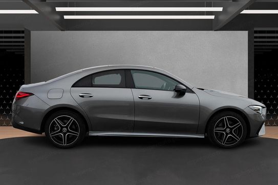 Mercedes CLA 250 e AMG Line