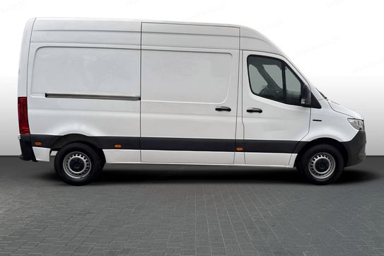 Mercedes Sprinter eSprinter 311 (47 kWh)  FWD