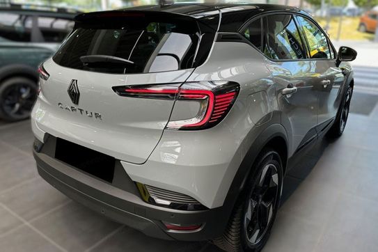 Renault Captur Techno 1.3 TCe mHEV