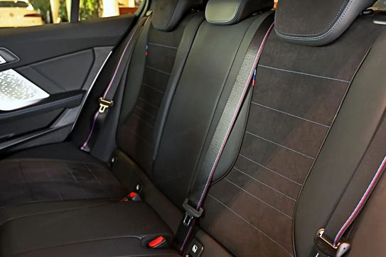 BMW Seria 1 120 mHEV aut