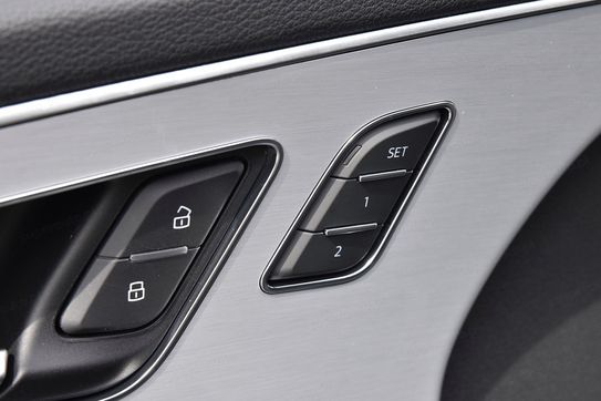 Audi Q8 TFSI e quattro