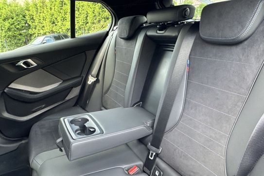 BMW Seria 1 120 mHEV aut