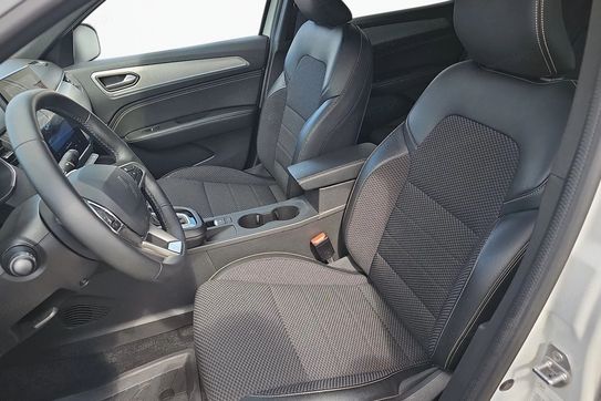 Renault Arkana 1.6 E-Tech Full Hybrid 145 Techno MMT