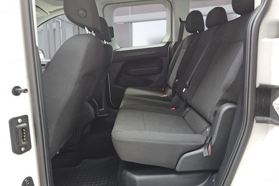 Volkswagen Caddy osobowy L1H1